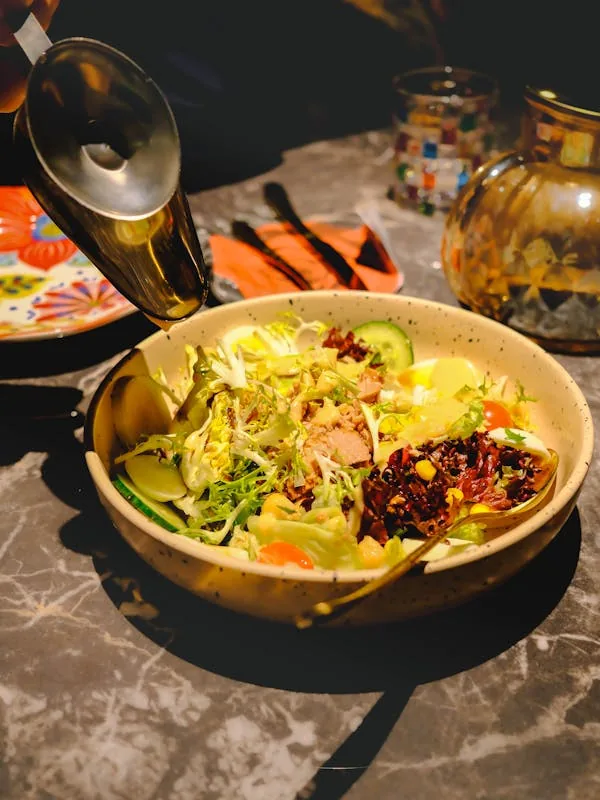 assaisonnement avec une vinaigrette au miel